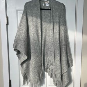 Grey Poncho, collection eighteen
